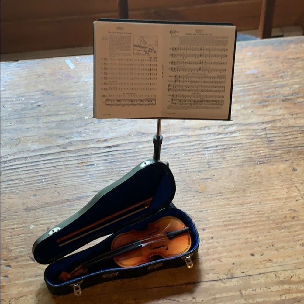 American girl doll violin set